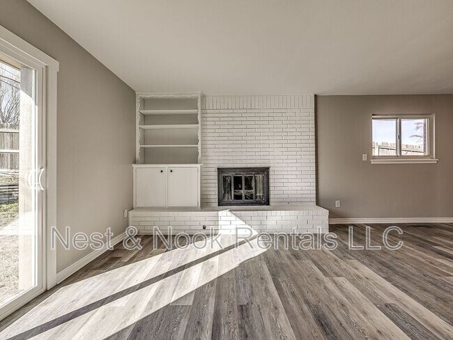 Building Photo - 5966 E 36th St