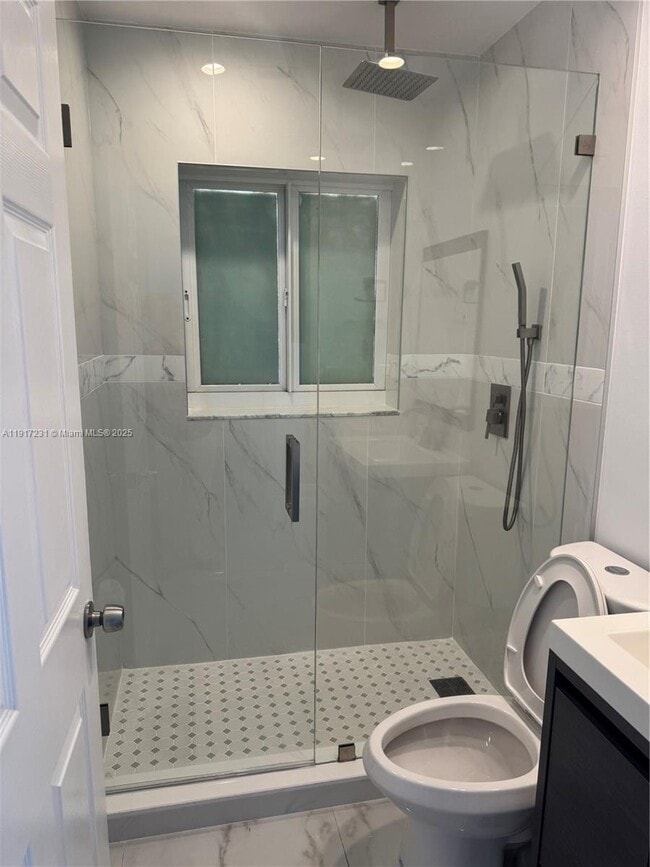 Building Photo - 9635 Haitian Dr