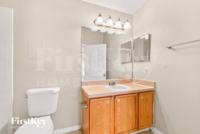 Building Photo - 6505 Viewpoint Ct