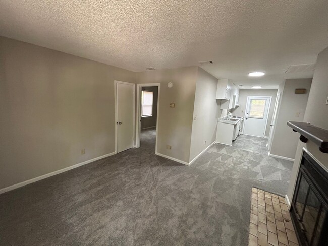 Building Photo - Sherwood2263-2265