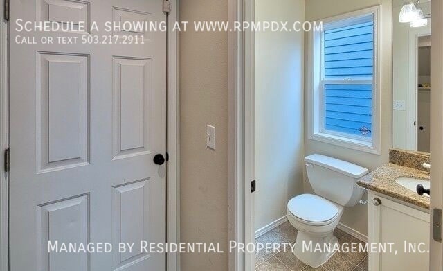 Building Photo - 23992 SW Red Fern Dr