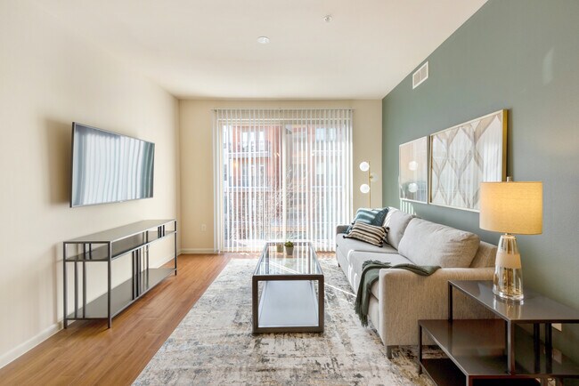 Building Photo - 101 Moretti Cir