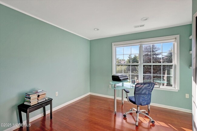 Building Photo - 150 Nathan Dr