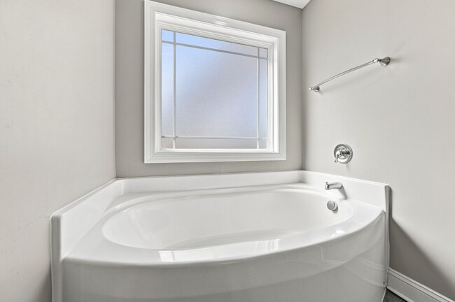 Building Photo - 208 Misty Cove Ct