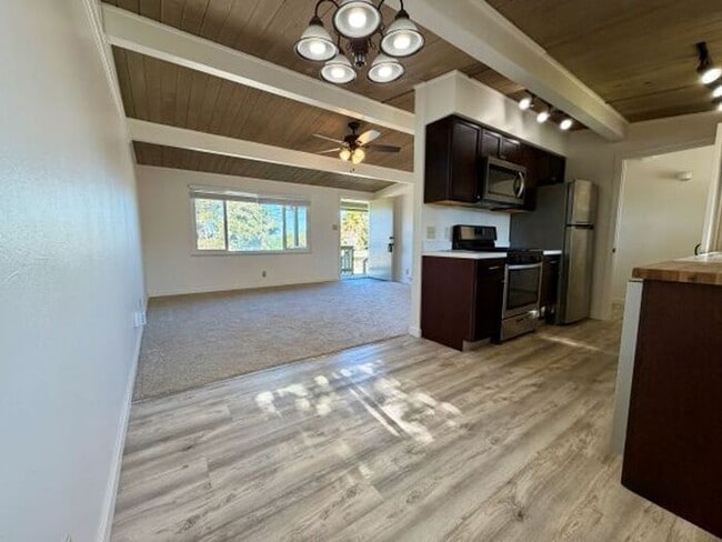 Building Photo - Updated Two Bedroom Duplex in PG!