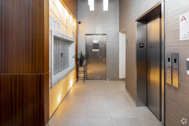 Lobby Photo - The Morgan Lofts Condominiums