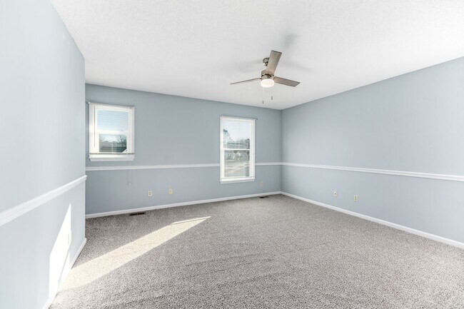 Building Photo - Beautiful Home West Ashely