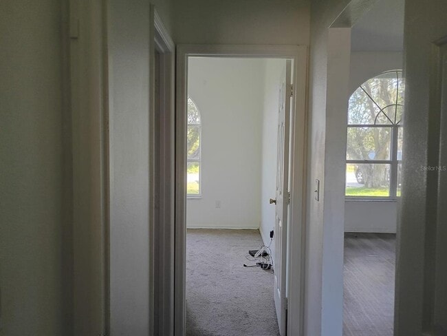 Building Photo - 829 Blanc Ct