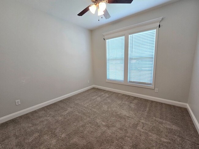 Building Photo - Stylish 4-Bedroom Home with Screened Porch...