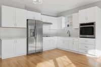 Building Photo - 19 Simon St