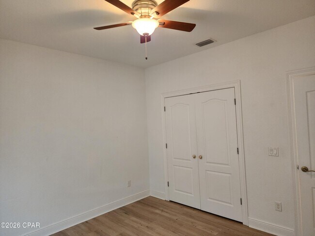 Building Photo - 114 Heather Dr