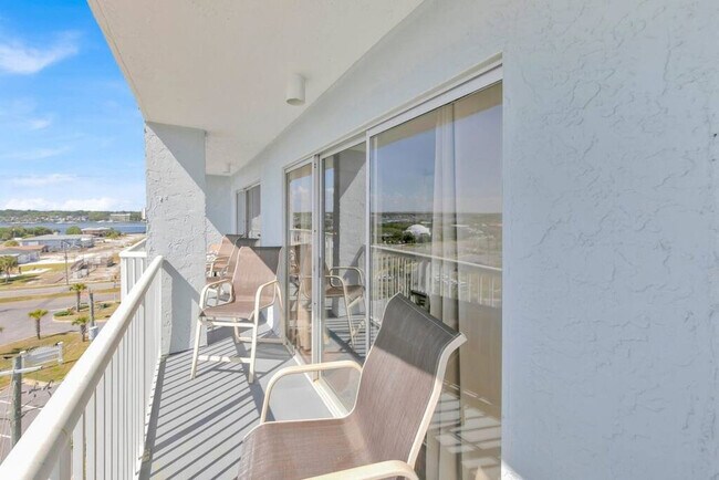 Building Photo - 769 Sundial Ct