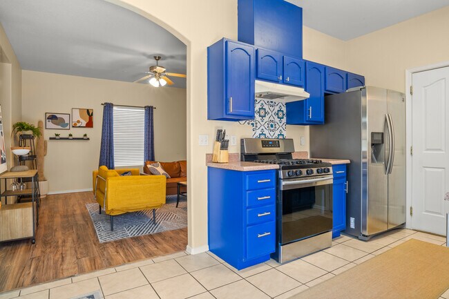 Building Photo - 2863 Ox Cart Ct