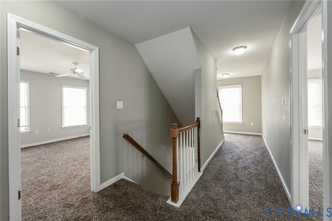 Building Photo - 4724 Coachmans Landing Ct