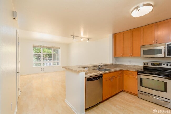 Primary Photo - 821 Folsom St