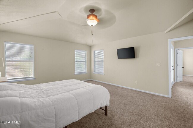 Building Photo - 6384 Franklin Gate Dr