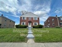 Building Photo - 1549 Old Ln Ave