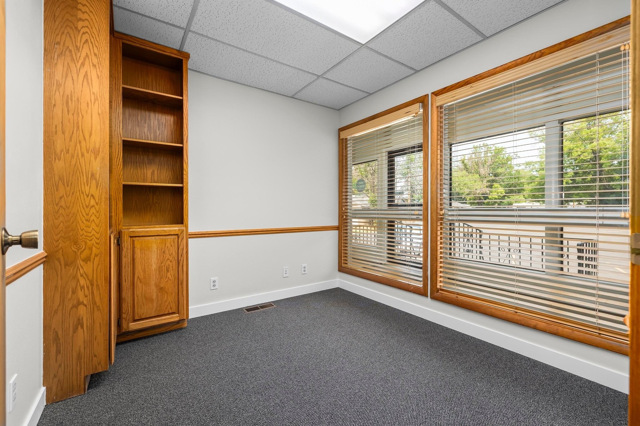 Building Photo - 405 S 100 E