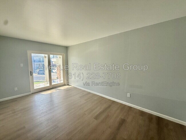 Building Photo - 1674 Blue Ridge Dr