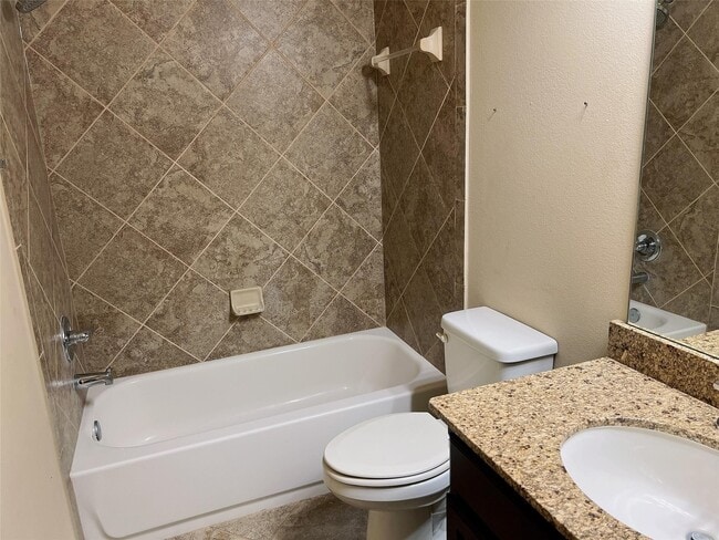 Building Photo - 4226 Ponderosa Hills Ln