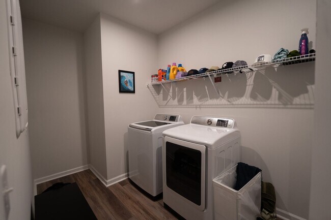 Building Photo - Coming Available!