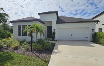 Building Photo - 10171 Milky Way Cir