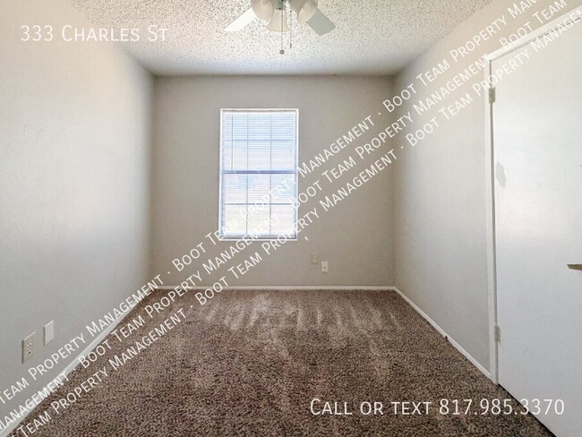 Building Photo - 333 Charles St