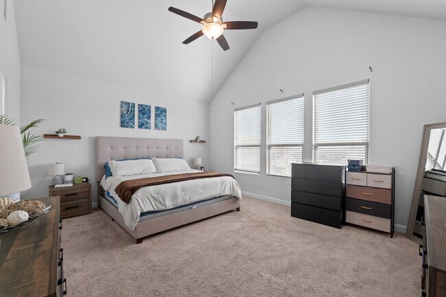 Building Photo - 1606 Brass Canyon