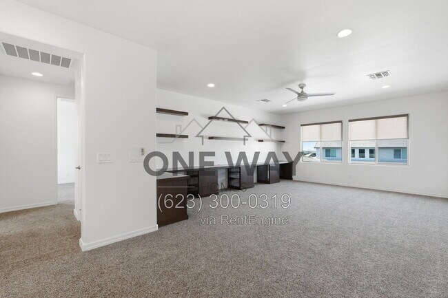 Building Photo - 9960 E Seismic Ave