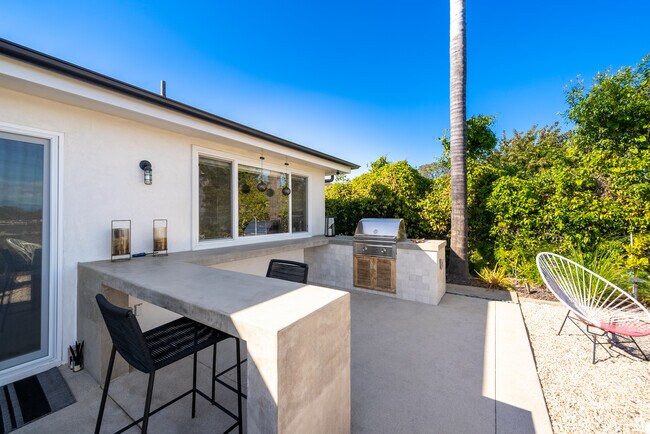 Building Photo - 1700 Galaxy Dr