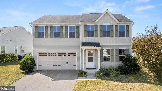 Building Photo - 66 Shrewsbury Dr