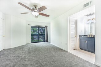 Building Photo - 250 El Dorado Blvd