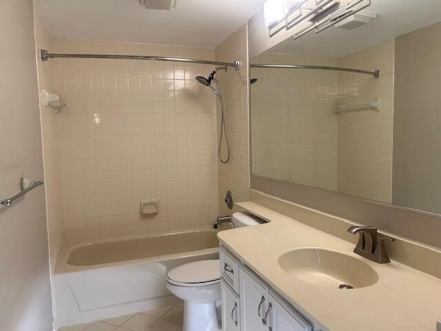 Building Photo - 2702 27th Ct