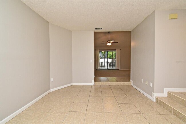 Building Photo - 512 Shane Cir