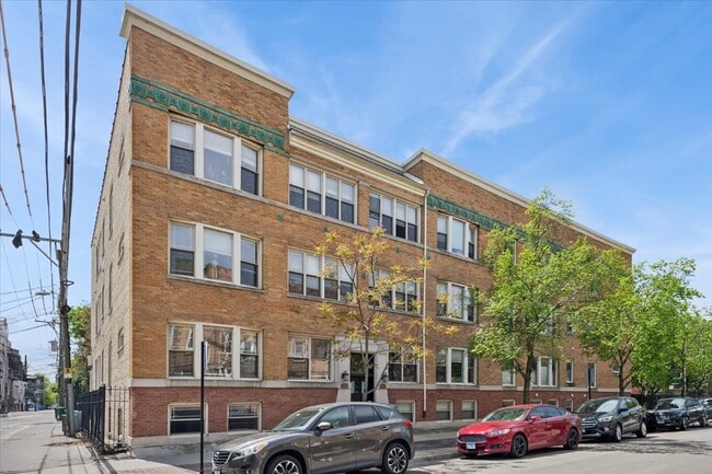 Building Photo - 1217 W Sunnyside Ave