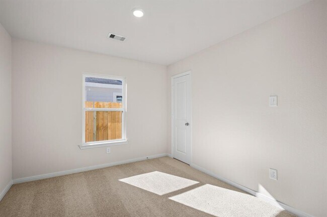 Building Photo - 10399 Red Cardinal Dr