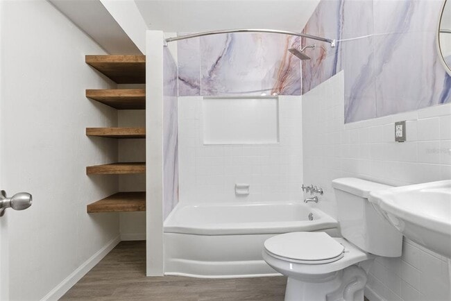 Building Photo - 5481 47th Ave N