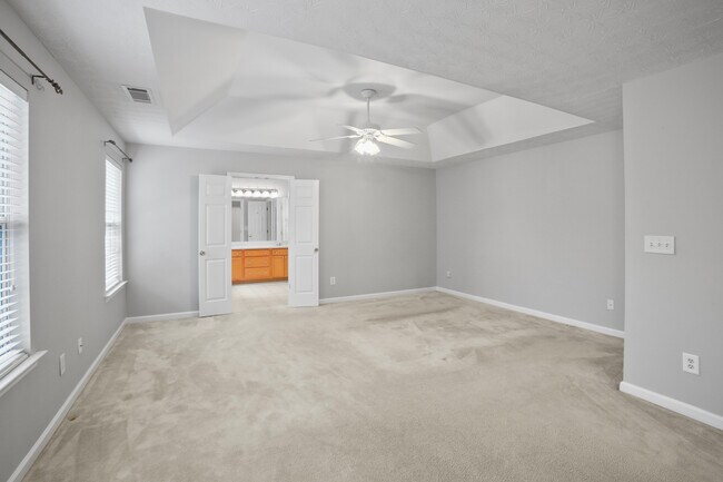 Building Photo - 2643 Whispering Pines Dr SW