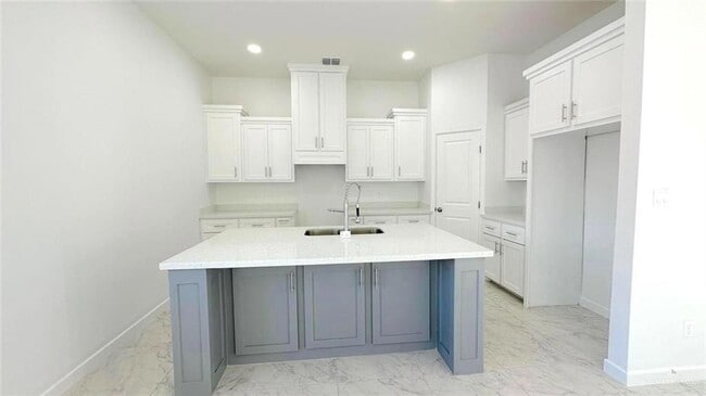 Building Photo - 1416 S New Jersey St