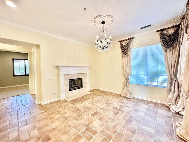 Building Photo - Beautiful Single-Level Custom Home with Serene Backyard Space in the Lovely Peppertree Park Commu...
