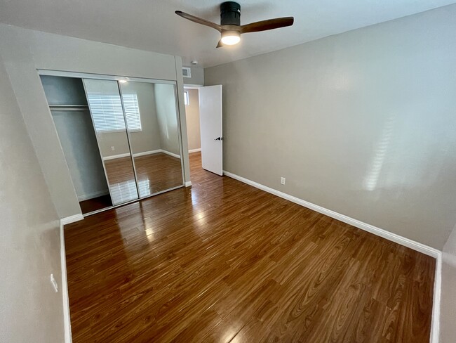 Building Photo - 2027 S Campus Ave