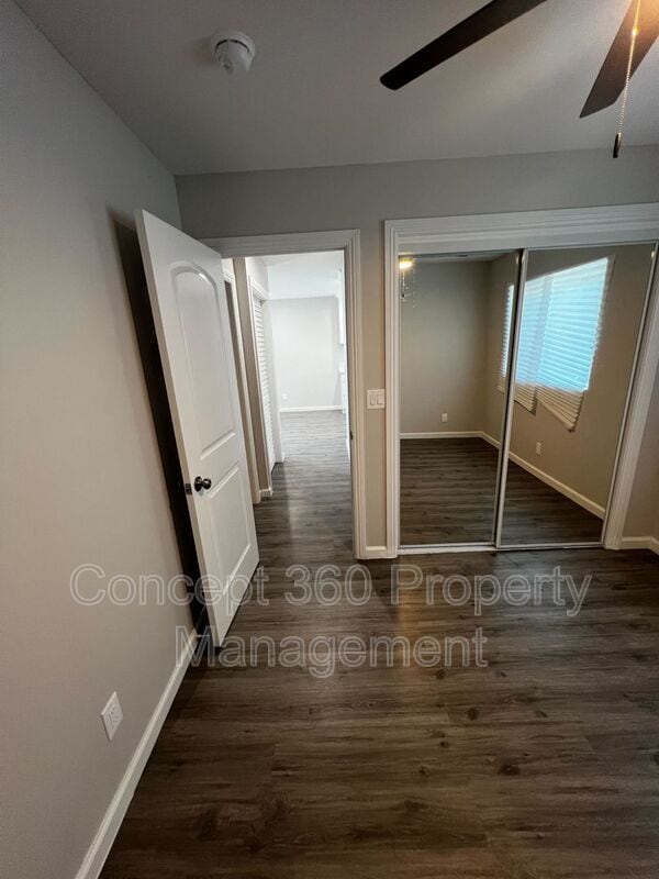 Building Photo - 2520 E Anaheim St