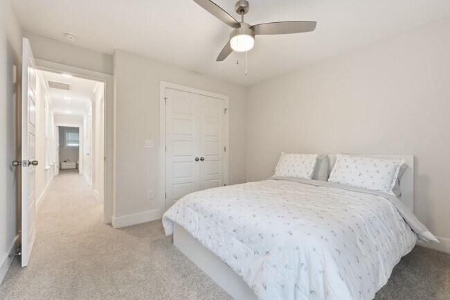 Building Photo - BRAND NEW LUXURY: Furnished 2 Bed/2.5 bath...