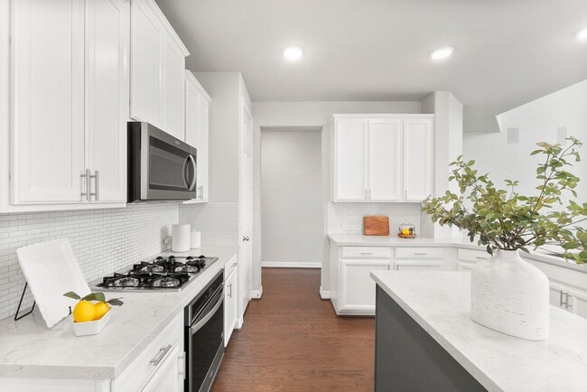 Building Photo - 2840 Jehlon Ln