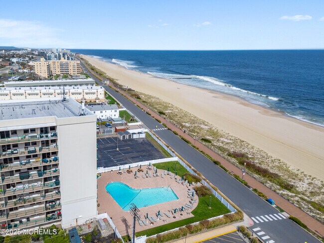 Building Photo - 480 Ocean Ave N