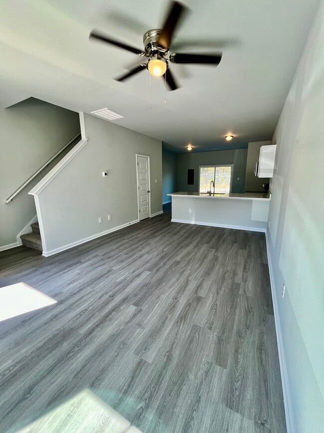 Building Photo - Brand New Townhome in Holly Ridge!!