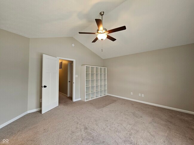 Building Photo - 7252 Lockford Walk N