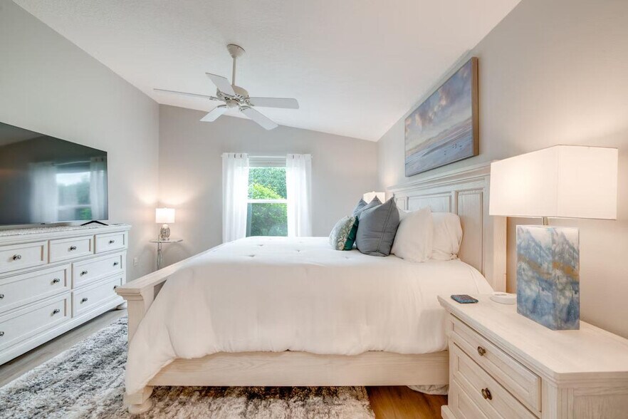 Building Photo - 2242 Braxton St