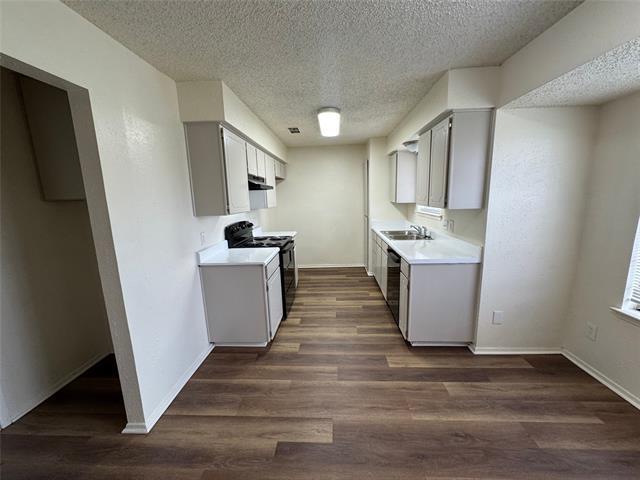 Building Photo - 6225 Stardust Dr S