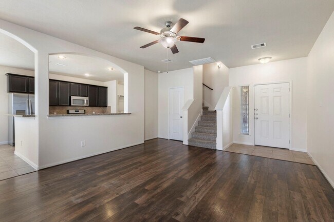 Building Photo - 30618 Lavender Trace Dr